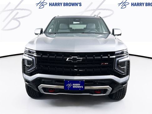 New 2026 Chevrolet Suburban Z71 w/ Comfort Package AWD/4WD image 30