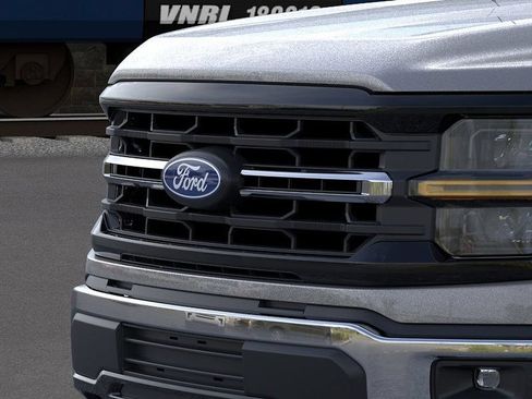 New 2026 Ford F150 XLT w/ XLT Chrome Appearance Package AWD/4WD image 17
