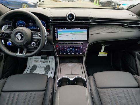 New 2025 Maserati Grecale GT image 44