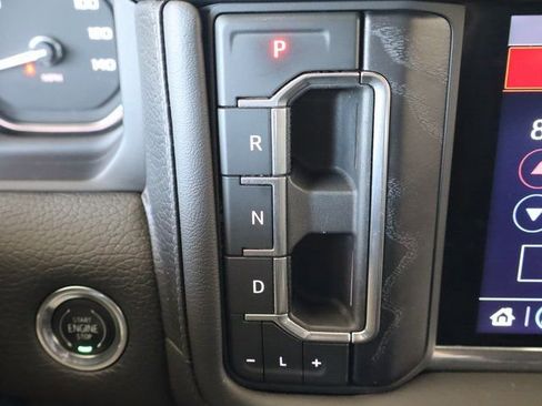 Used 2021 GMC Yukon XL Denali w/ Denali Premium Package image 41