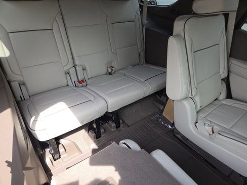 New 2026 GMC Yukon Denali image 29