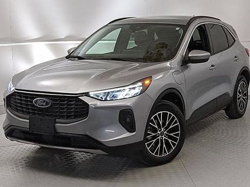 Certified 2023 Ford Escape SE image 6