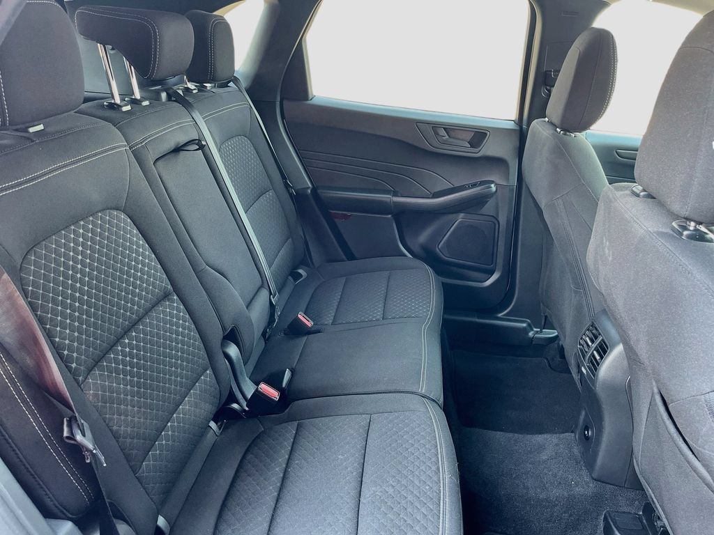 Used 2024 Ford Escape Active w/ Tech Pack #1 AWD/4WD image 27