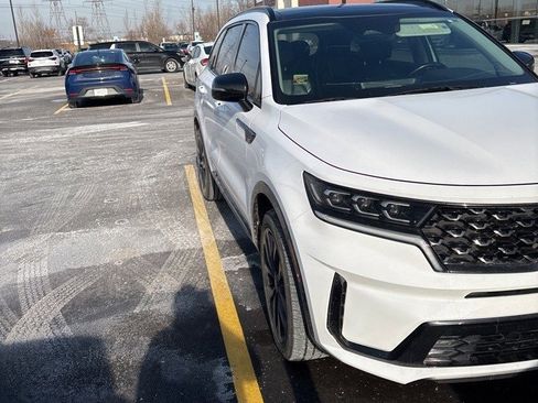 Used 2021 Kia Sorento SX image 3
