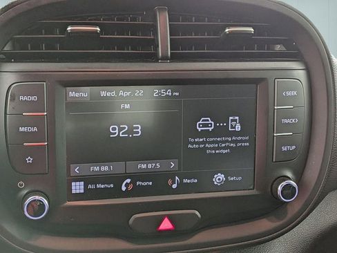 Used 2023 Kia Soul LX w/ Option Group 015 FWD image 22