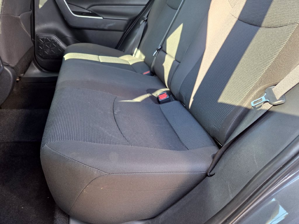 Used 2025 Toyota RAV4 LE AWD/4WD image 23