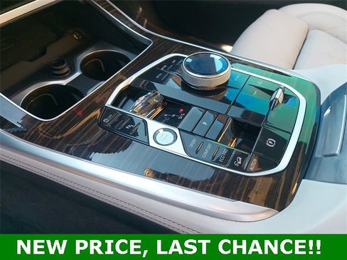 Used 2023 BMW X7 xDrive40i w/ Executive Package image 10