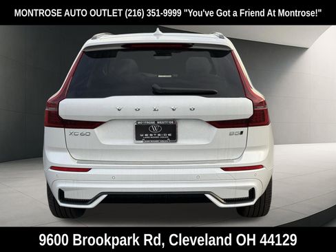 New 2026 Volvo XC60 B5 Ultra w/ Protection Package Premier AWD/4WD image 4