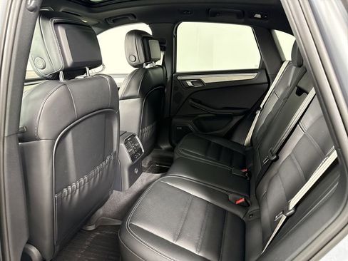 New 2026 Porsche Macan Turbo AWD/4WD image 26