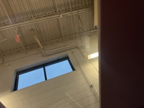 Certified 2023 Kia Sorento S w/ Panoramic Sunroof Package image 17