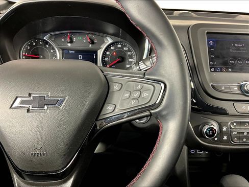 Used 2024 Chevrolet Equinox RS AWD/4WD image 12