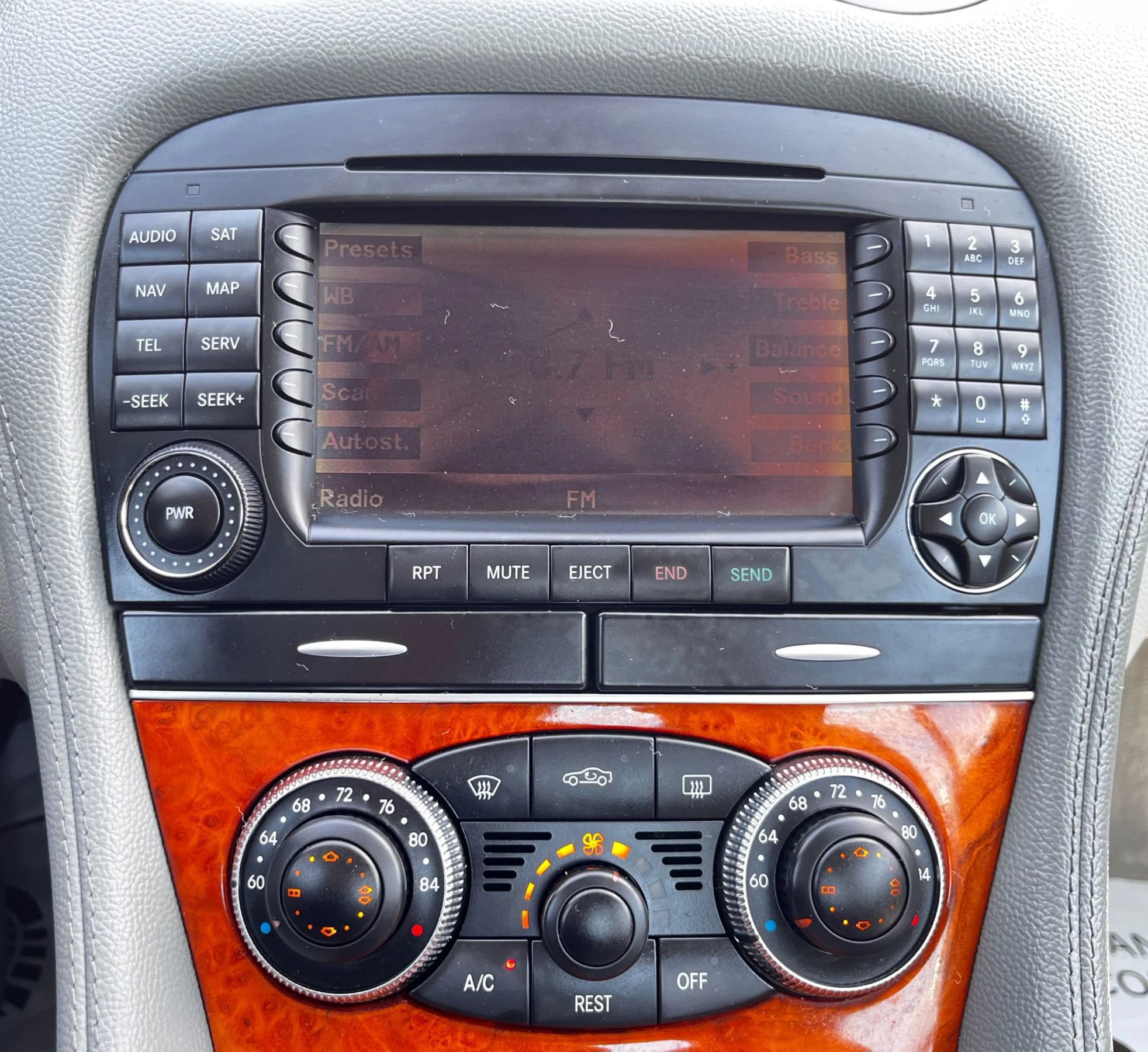 Used 2006 Mercedes-Benz SL 500 image 38