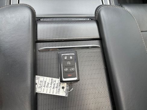 Certified 2025 Jeep Grand Wagoneer Series II Obsidian w/ Quick Order Packagew 28T AWD/4WD image 27