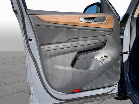 New 2026 Volkswagen Atlas SE AWD/4WD image 10