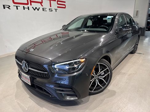 Used 2022 Mercedes-Benz E 350 Sedan image 2