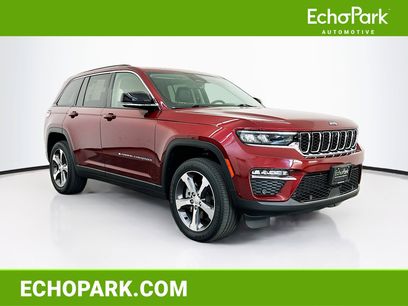 Used 2023 Jeep Grand Cherokee 4x4 w/ Luxury Tech Group II