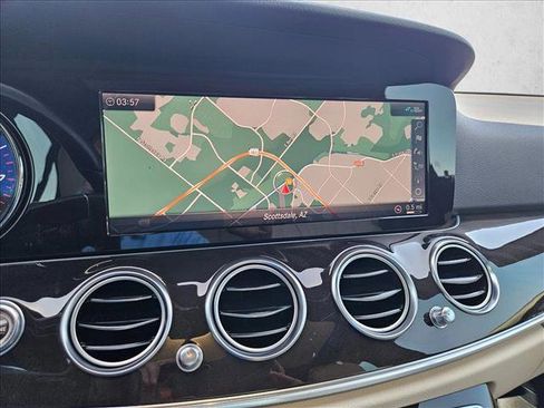 Used 2019 Mercedes-Benz E 300 image 14