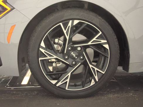 Used 2025 Kia K5 GT-Line w/ GT-Line Premium Package FWD image 10