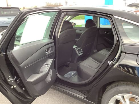 New 2026 Honda Accord LX image 13
