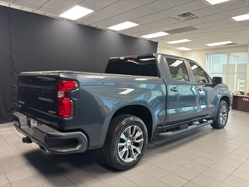 Used 2022 Chevrolet Silverado 1500 RST image 3