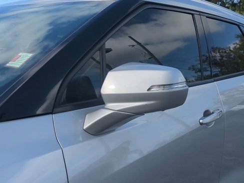 Used 2022 Chevrolet Blazer Premier w/ Driver Confidence II Package image 12