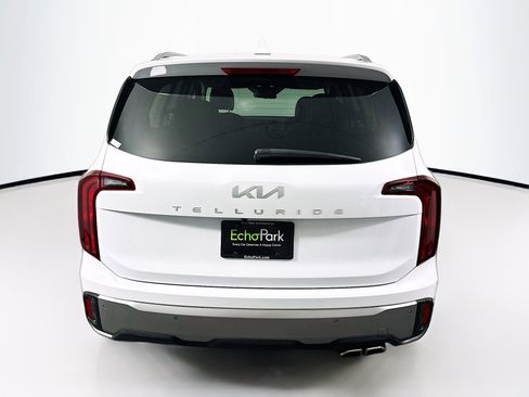 Used 2025 Kia Telluride S image 7