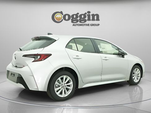 New 2026 Toyota Corolla SE image 18