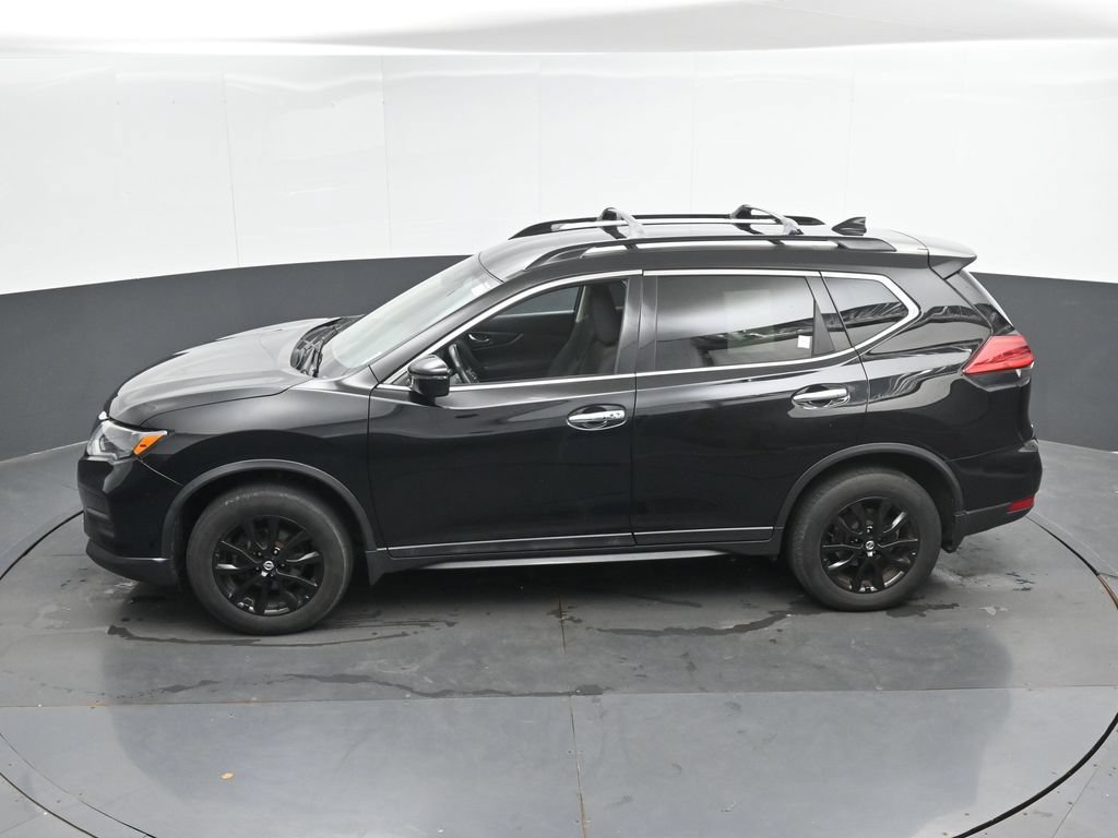 Used 2017 Nissan Rogue SV w/ Midnight Edition AWD/4WD image 39