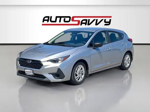 Used 2025 Subaru Impreza 2.0i AWD/4WD image 3