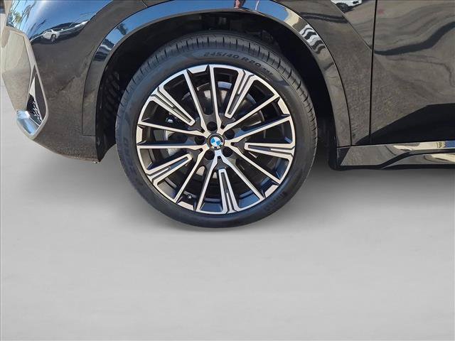 Certified 2025 BMW X1 xDrive28i w/ M Sport Package AWD/4WD image 24