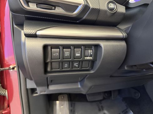 Certified 2024 Subaru Forester Premium AWD/4WD image 14