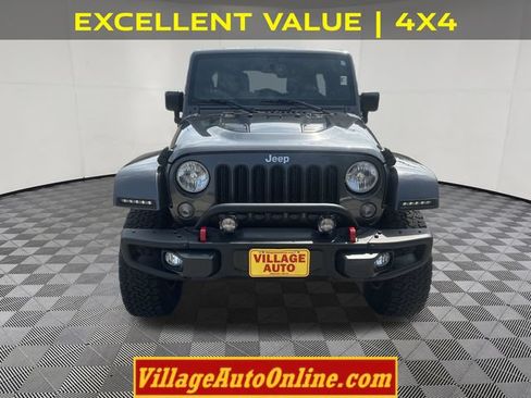 Used 2016 Jeep Wrangler Unlimited Rubicon AWD/4WD image 6