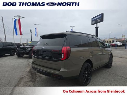 New 2026 Ford Expedition Platinum w/ Stealth Performance Package AWD/4WD image 5
