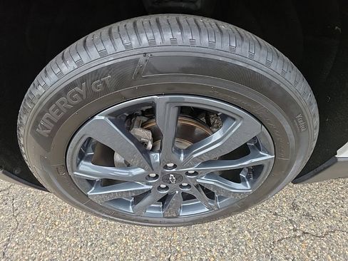 Certified 2023 Chevrolet Equinox RS AWD/4WD image 38