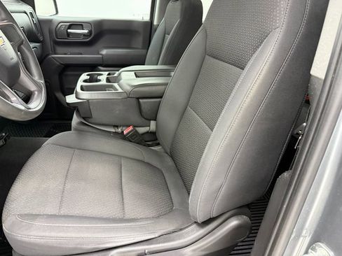 Used 2020 Chevrolet Silverado 1500 Custom w/ Custom Value Package image 25