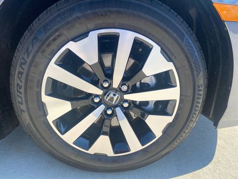Certified 2026 Honda Odyssey EX-L image 29