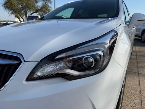 Used 2020 Buick Envision Essence FWD image 9