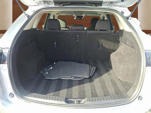 Used 2017 MAZDA CX-5 Sport image 28