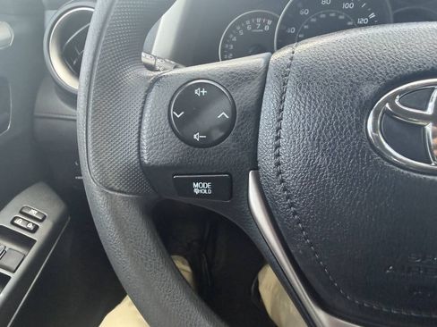 Used 2016 Toyota RAV4 LE AWD/4WD image 29