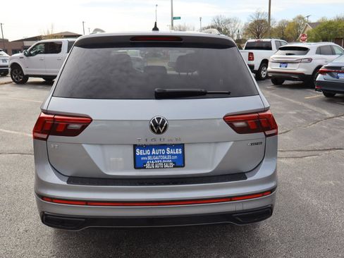 Used 2023 Volkswagen Tiguan SE R-Line image 6