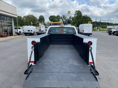 Used 2016 Ford F250 XL RWD image 26