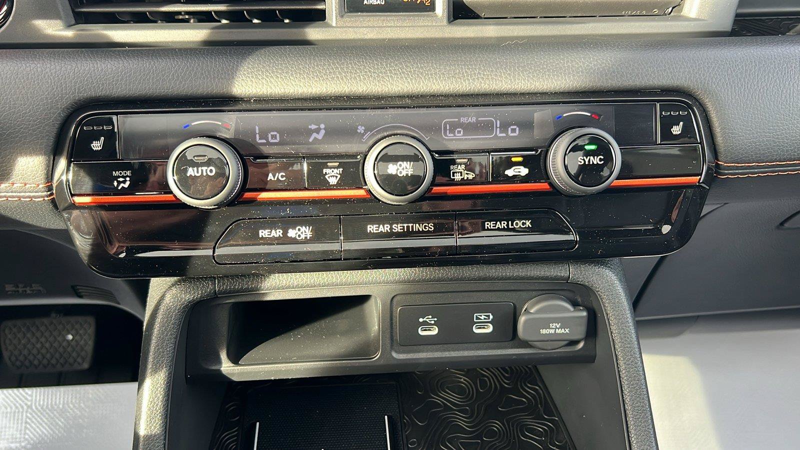 New 2026 Honda Pilot TrailSport image 28