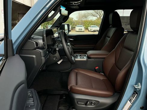 New 2026 Toyota Land Cruiser image 9