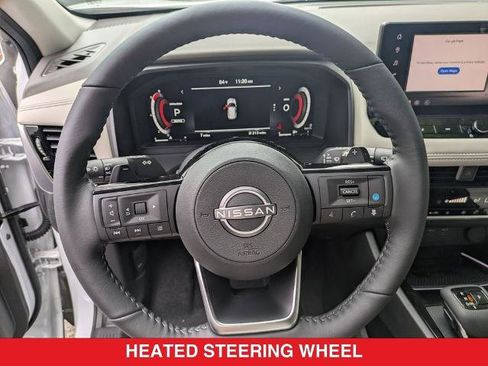 Certified 2024 Nissan Rogue SL image 16