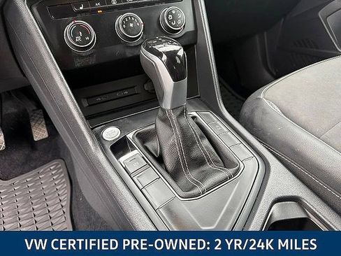 Certified 2022 Volkswagen Taos SE FWD image 27
