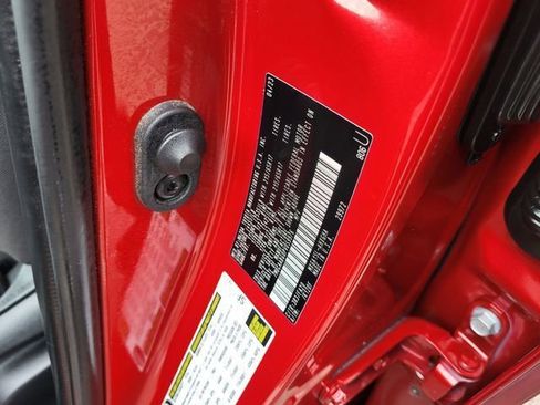 Used 2023 Toyota Corolla Cross LE image 29