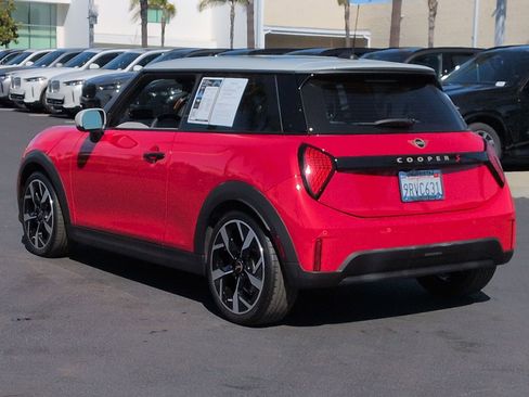 Used 2025 MINI Cooper S FWD image 8