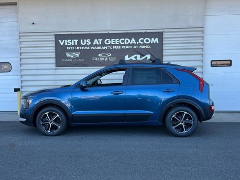New 2025 Kia Niro EX image 7