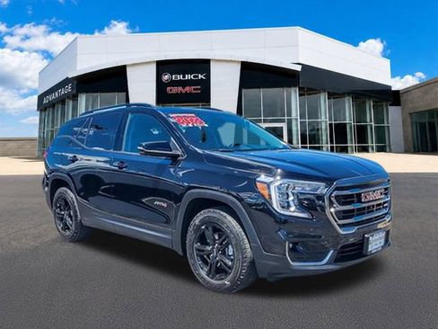 Certified 2023 GMC Terrain AT4 w/ Infotainment Package II AWD/4WD image 3