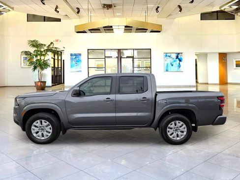 Certified 2023 Nissan Frontier SV w/ SV Convenience Package AWD/4WD image 8